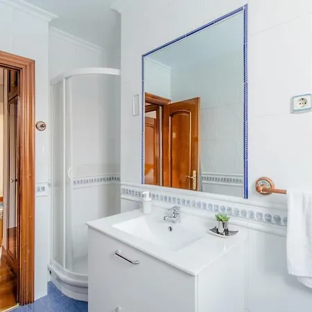 Bilbao-barakaldo Cerca Del Bec 5'/ A 15' De Bilbao *